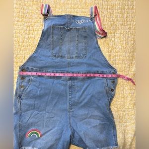 New WO Tags "Queen" Pride rainbow raw edge short overalls XXL